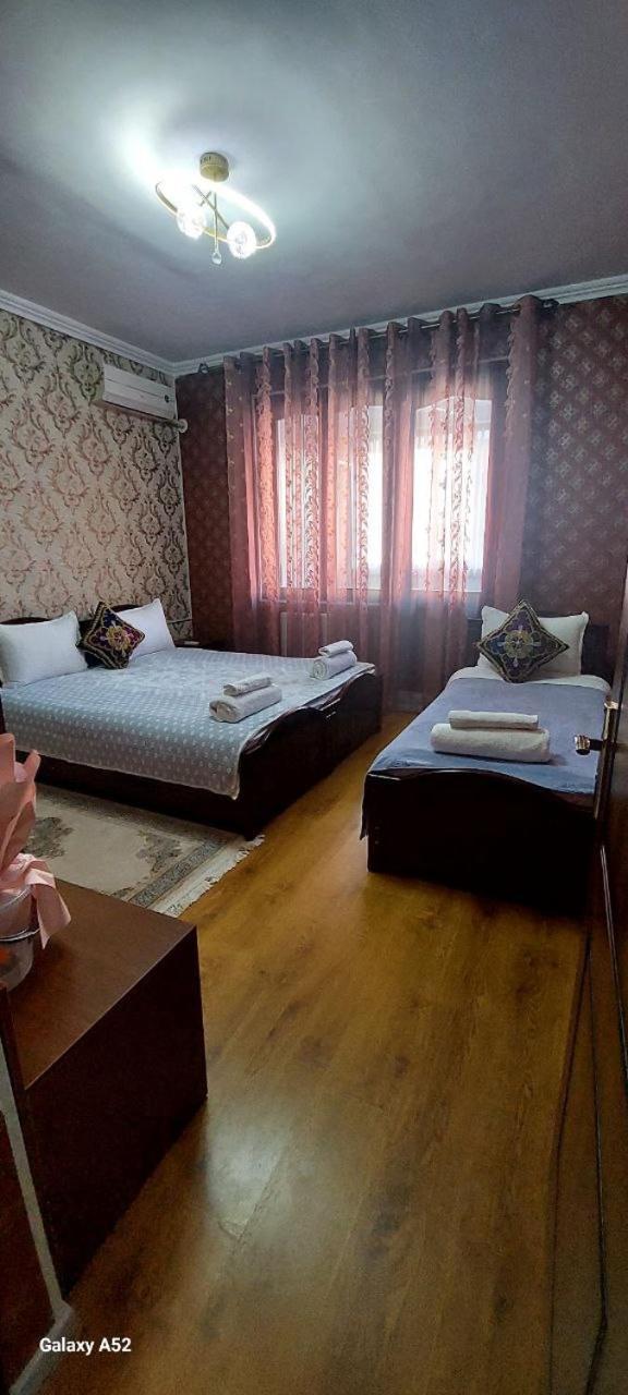 The Traveler'S Apartment Samarkand Luaran gambar